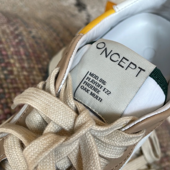 Most comfortable sneaker ever! In amazing shape. The Phoniex in Oak Multi 💚 - Picture 12 of 15